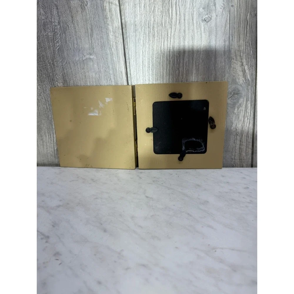 Cheri Blum Fetco International Floral Folding Picture Frame Gold Cream Vintage